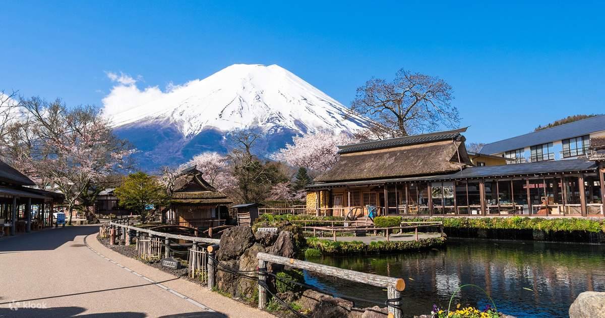 Explore Japan